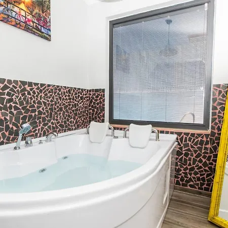 Uzumlu Village 1 Bedroom * Kalkan
