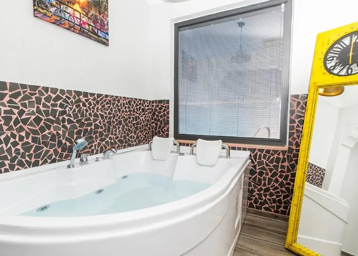 Uzumlu Village 1 Bedroom 8593 * Kalkan