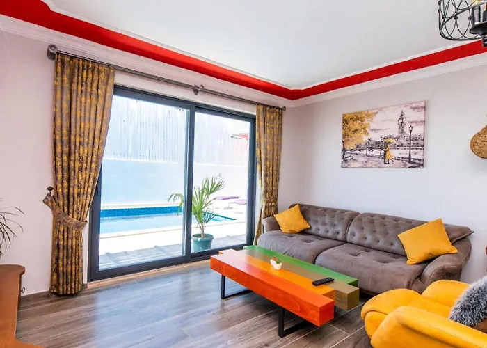 Uzumlu Village 1 Bedroom 8593 Villa