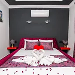 וילה Uzumlu Village 1 Bedroom *